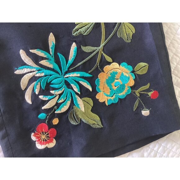 Vintage Laura Leigh 100% silk High Waist Embroidered Cropped Pants Size 8 - Picture 5 of 12